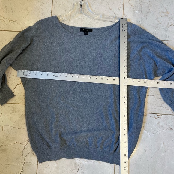 Forever 21 Heather Grey Sweater, 100% Cotton, 3/4 Sleeves w/ Ribbed Bands, Sz S - Picture 9 of 9